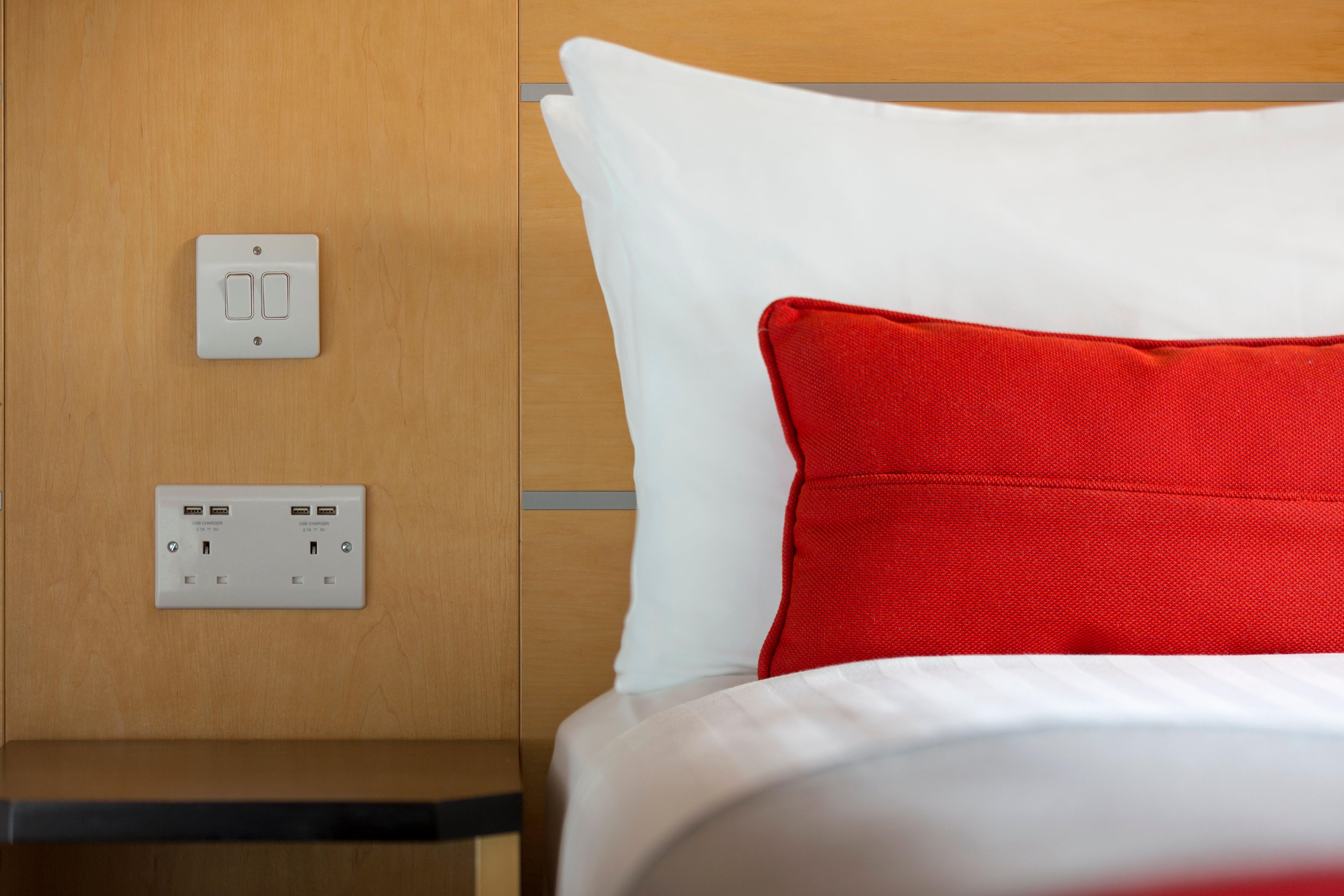 Holiday Inn Express Park Royal By Ihg Londres Exterior foto