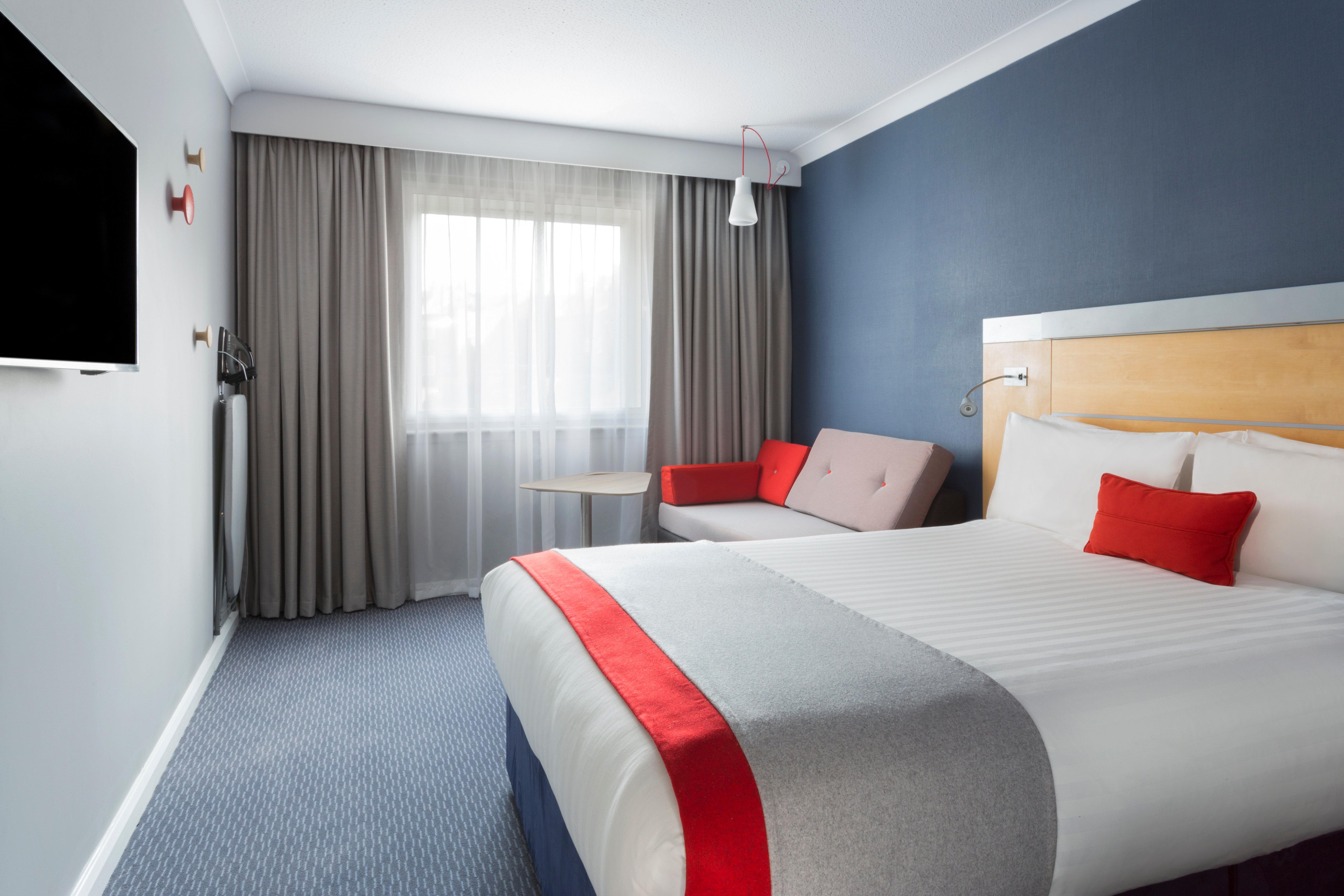 Holiday Inn Express Park Royal By Ihg Londres Exterior foto