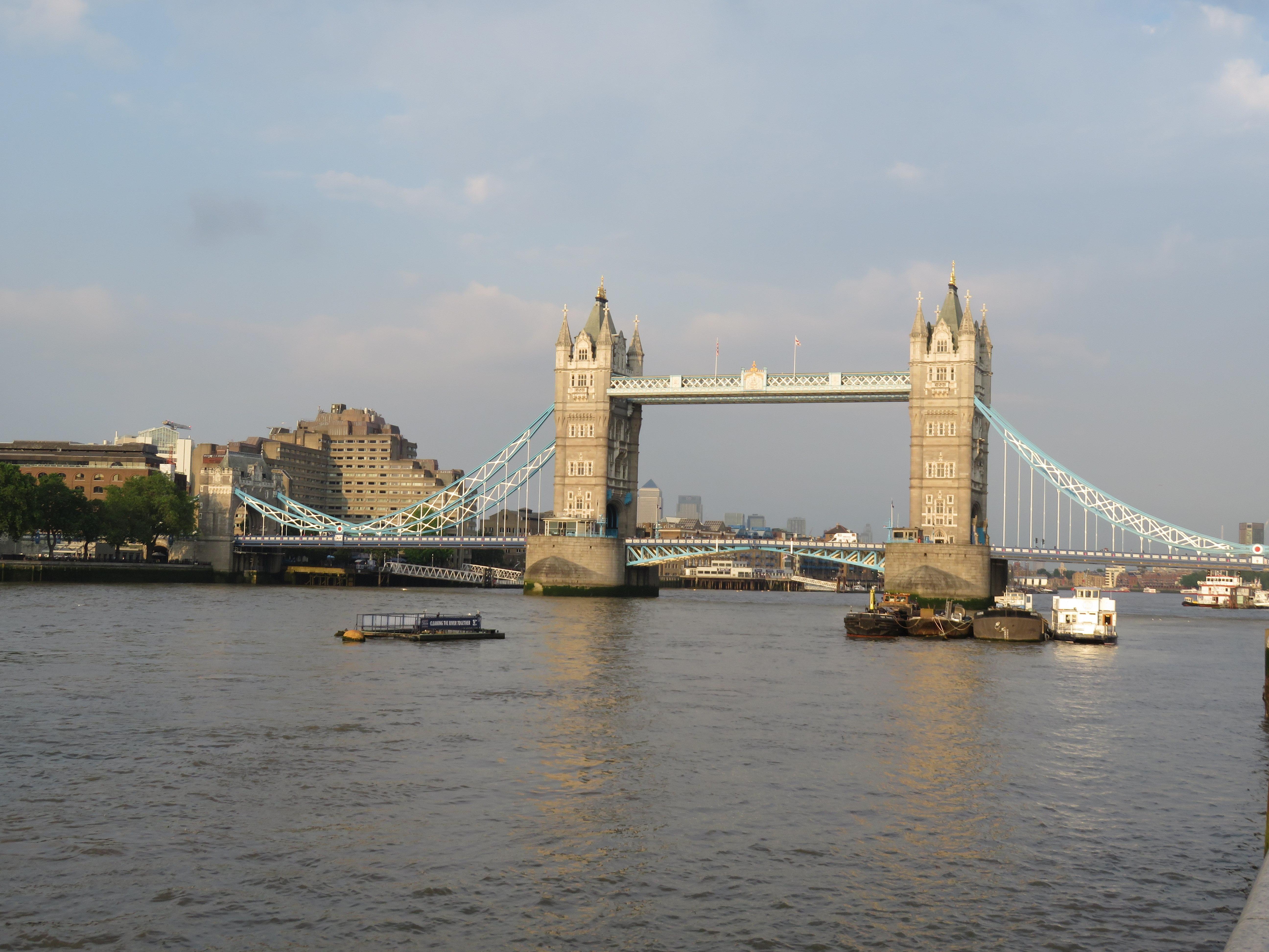 Holiday Inn Express Park Royal By Ihg Londres Exterior foto