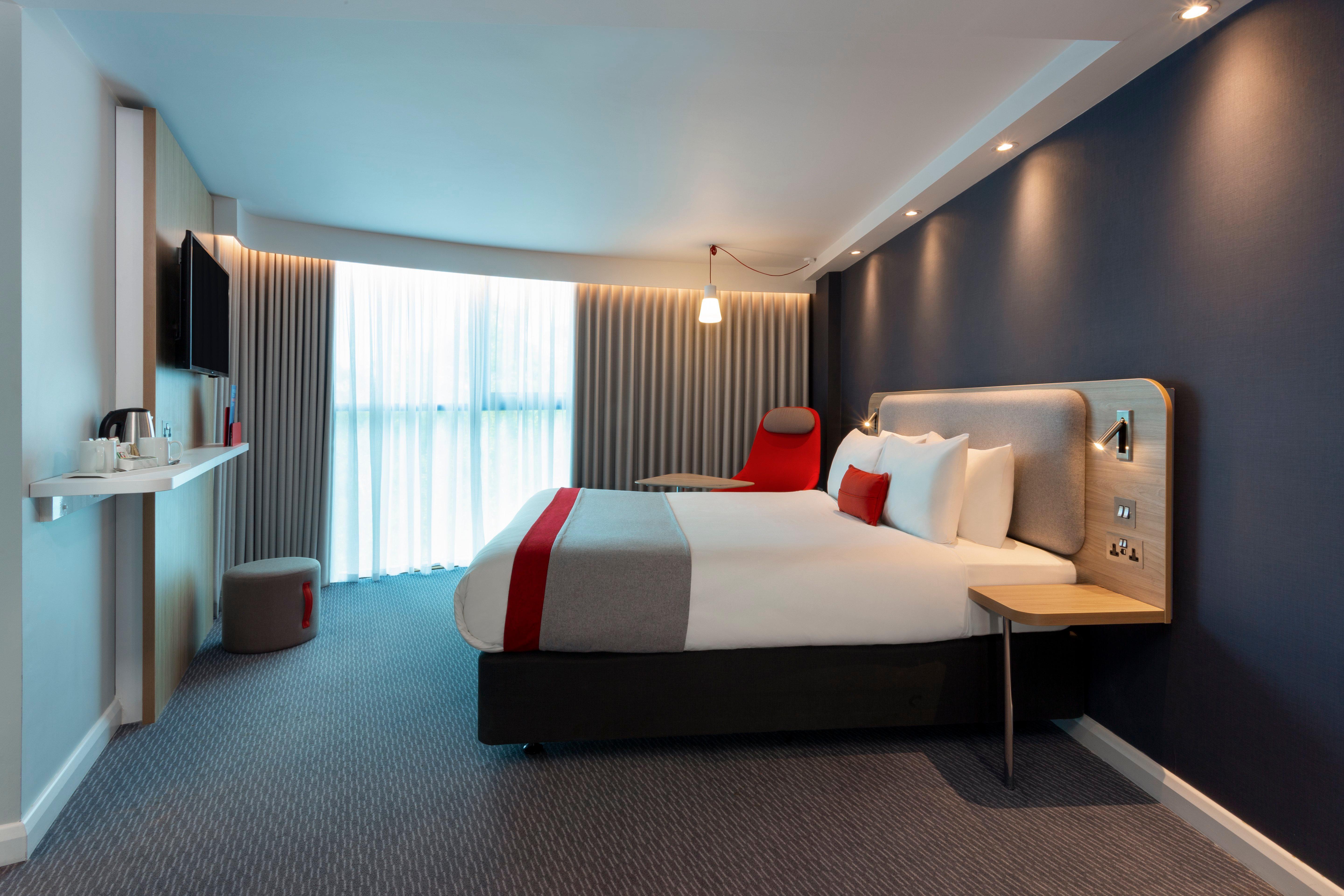 Holiday Inn Express Park Royal By Ihg Londres Exterior foto