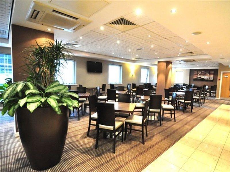 Holiday Inn Express Park Royal By Ihg Londres Exterior foto