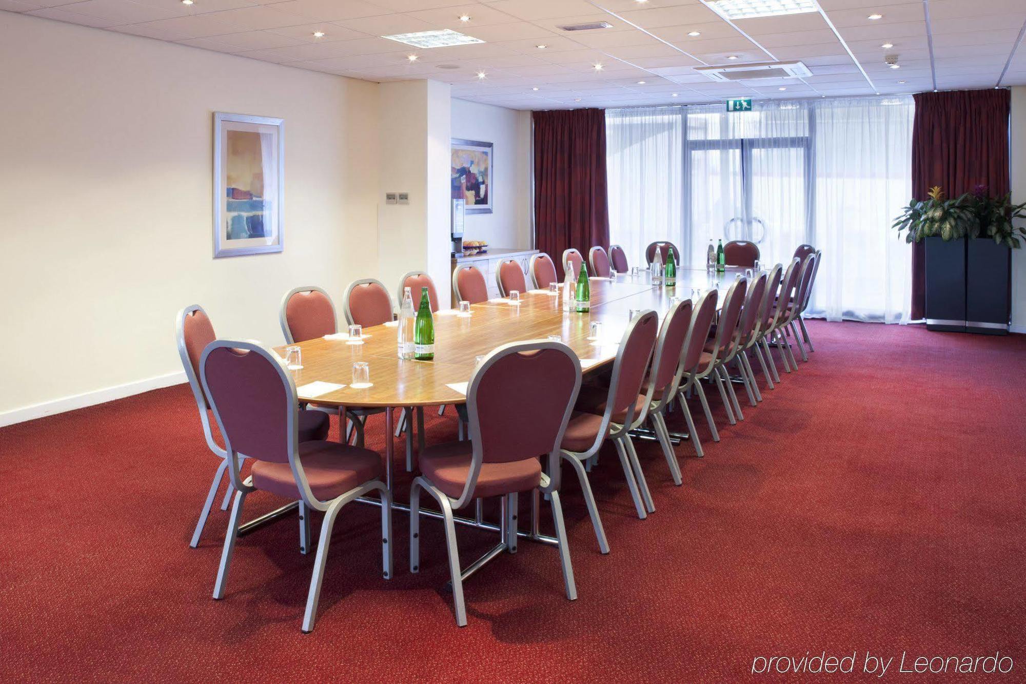Holiday Inn Express Park Royal By Ihg Londres Exterior foto