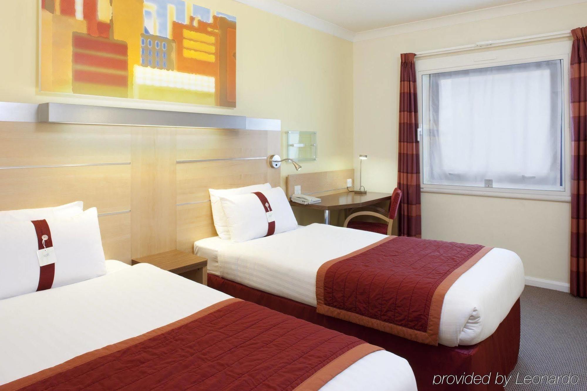 Holiday Inn Express Park Royal By Ihg Londres Quarto foto